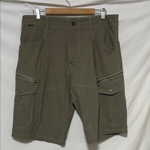 Kuhl Renegade NEW Mens 13” Inseams Olive Cargo Shorts Sz 34